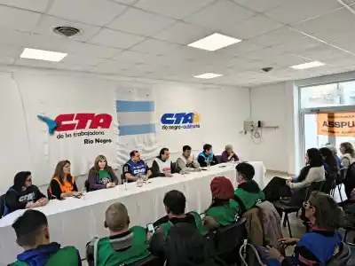 Salud en crisis: gremios rionegrinos se unen contra IPROSS, UP y PAMI y lanzan recolección de firmas