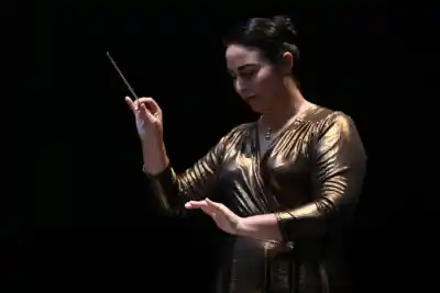 Ella dirigirá la Sinfónica de Rosario en una noche con estreno mundial y la obra más compleja de Bartók