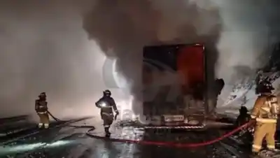El chofer que evitó una tragedia: su rápida maniobra ante un incendio descontrolado