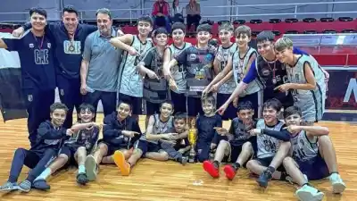 En un final infartante, Estudiantes se consagró bicampeón provincial de Infantiles