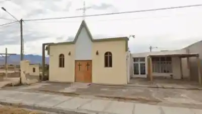 Volvieron a robar en la misma capilla: se llevaron 21 rollos de membrana y frenan la restauración