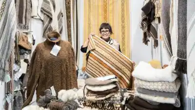 La Fiesta del Poncho sumó mercados culturales de nuevas provincias: ¿qué trajeron los artesanos?