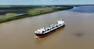 Advierten que la profundización del Paraná a 40 pies pone en riesgo al mayor corredor fluvial de Sudamérica