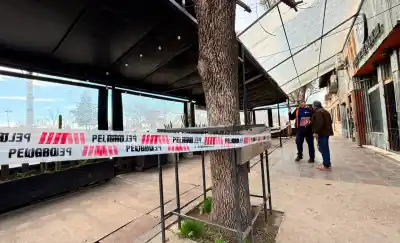 Un local gastronómico fue clausurado por obras ilegales en pleno centro de Santa Rosa