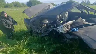 Un sargento tucumano se fracturó la pierna tras un violento accidente en la autopista de Lules