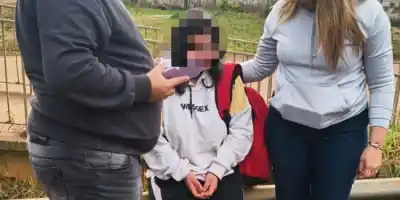 El escalofriante relato de la adolescente tras 24 horas en la cabina de un camión