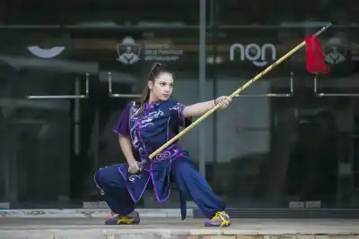 De Neuquén a China: la historia de Julieta, la adolescente que rompió fronteras con el kung fu