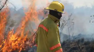 Bomberos sanjuaninos completaron una capacitación clave: ¿están listos para lo peor?