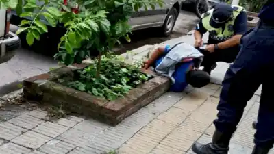 Un joven apodado Bebote fue detenido tras intentar robar una moto en pleno centro de Monteros