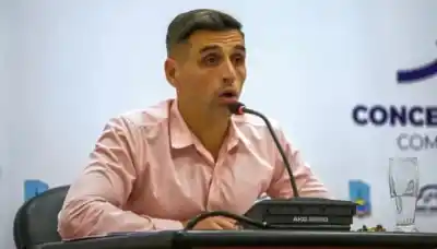Polémica en el Concejo: Panquilto desempató y ahora piden anular la sesión por un insólito doble voto