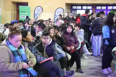 Casi 700 trámites en un solo día: el programa que acercó el Estado a los vecinos de Roca