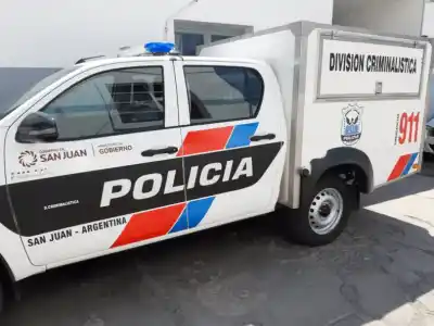 Vecino policía los vio sacando una heladera y al entrar encontraron a la dueña sin vida