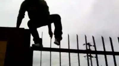 Saltó un muro, entró a una casa y lo que se llevó lo dejó preso: confirmaron la detención