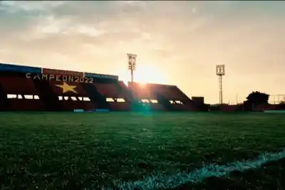 El Estadio Grella tendrá shows: Patronato ya firmó el contrato clave