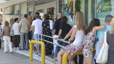 ¿Cuánto podés esperar en una fila sin que sea abusivo? La ley que protege a los neuquinos