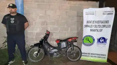 Detienen a dos motoarrebatadores en plena fuga tras un intento de robo en San Miguel de Tucumán