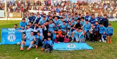 Golpe de autoridad: Huracán se llevó el Apertura goyano en un clásico para el infarto