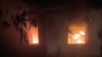 El Cevilar: un rayo provocó un voraz incendio que arrasó una vivienda