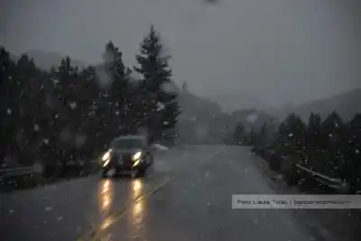 Lluvia y nieve sorprendieron a Bariloche: ¿qué pasará con el tránsito?