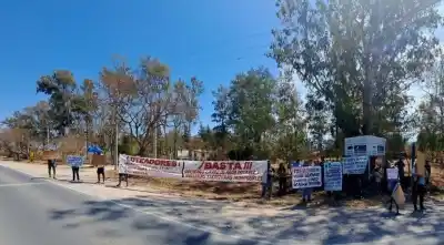 Viven hace 20 años sin escrituras y con servicios básicos deficientes: el drama de dos barrios salteños