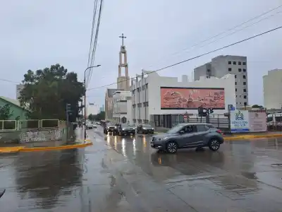 Comodoro amaneció bajo cero: ¿cae aguanieve y la máxima apenas llega a 4°C?