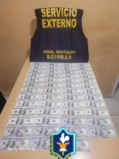 Un detalle en las cámaras lo delató: recuperaron 5100 dólares robados en un estudio contable