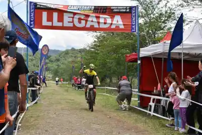 Destacada labor de los deportistas de Monteros durante el fin de semana