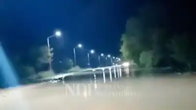 La crecida del río Medina corta la ruta 329 en Simoca y genera riesgo para los conductores