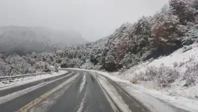 Nieve y hielo en la cordillera: el detalle que preocupa a los conductores en las rutas de Neuquén y Río Negro