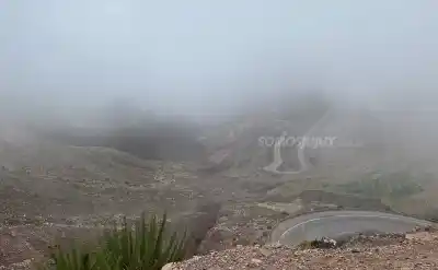 Tragedia en la Cuesta de Lipán: un niño de 11 años murió tras desbarrancar el auto familiar