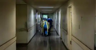 Un hombre de 45 años recibió un disparo en barrio San Benito: lo trasladaron en código rojo