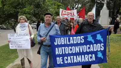 Jubilados vuelven a la Plaza 25 de Mayo: ¿qué reclaman esta vez?