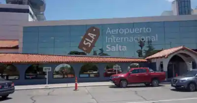 Adiós al papel: el aeropuerto de Salta cambia su sistema de quejas y ahora se hará todo por celular