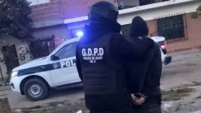 Entró a robar garrafas en Palpalá, las vendió rápido y el dueño lo atrapó antes de que escape
