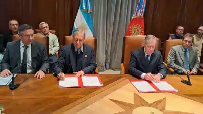 El gobernador Suárez selló un acuerdo clave con el INTA: ¿cómo beneficiará a los productores?