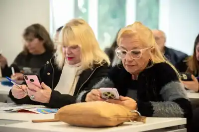 Abren las inscripciones para Mayores Conectados: ¿cómo anotarse?