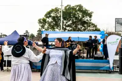 El festejo que unió a todo un barrio en Paraná