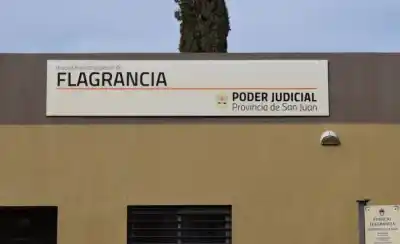 La violenta secuencia que terminó con un hombre condenado: agredió a su pareja, amenazó a un chofer y la policía lo detuvo