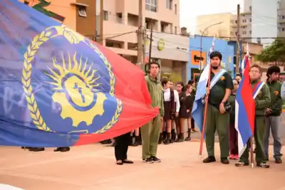 Once años del emblema que eligieron los vecinos: la historia detrás de la bandera de Posadas