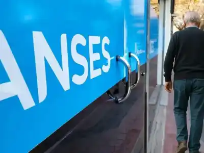 El drama de los jubilados en Roca: las consultas que más preocupan y el servicio gratuito que las resuelve