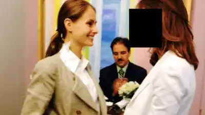 La última llamada de Epstein y el millonario anillo: la historia de la dentista que podría heredar su fortuna