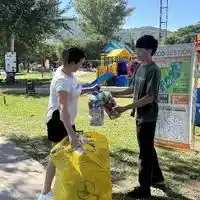 ¿Residuos que valen oro? En Villa Giardino los cambian por compost