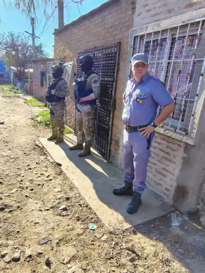 Allanamiento en Villa Prosperidad: detuvieron al "Jona", acusado de balear a un joven en Resistencia