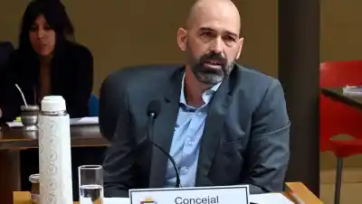 Denuncian que el cuñado del intendente se quedó con una obra millonaria en Viedma