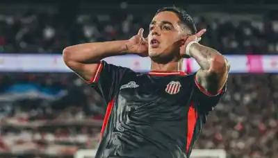 Una joven de Chubut denunció al futbolista Gonzalo Morales por violencia de género y mostró las pruebas