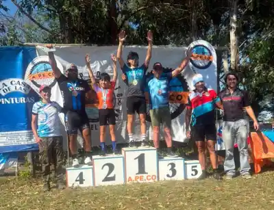 El circuito que paralizó el Perichón: así se vivió la quinta fecha del Mountain Bike Costa del Paraná