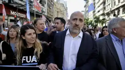 El dato que encendió la polémica: ¿cuántos extranjeros estudian realmente en la UBA?
