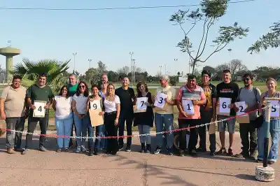 El Parque del Centenario se transforma en un taller a cielo abierto: arrancó el VIII Encuentro de Escultores