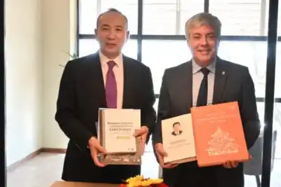 El embajador de China en Argentina visitó la UNNE y dejó una frase que todos esperaban