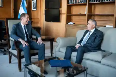 El guiño de la Casa Rosada al desdoblamiento electoral en Tucumán: ¿qué hay detrás del visto bueno?